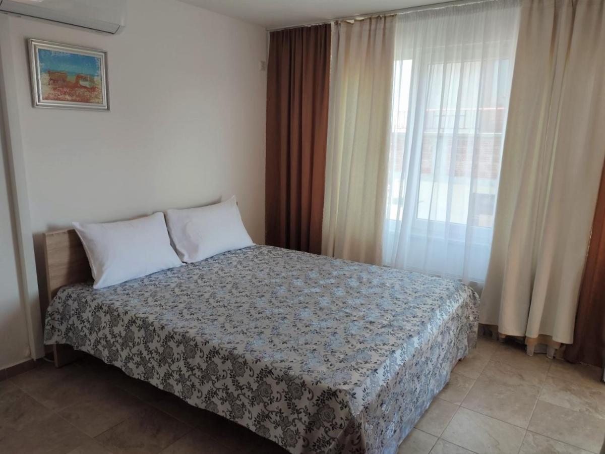 Veda Guest House Pomorie Bagian luar foto
