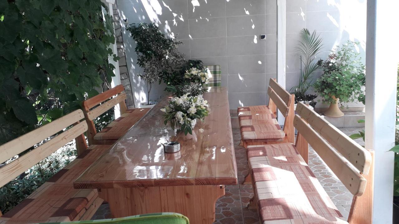 Veda Guest House Pomorie Bagian luar foto