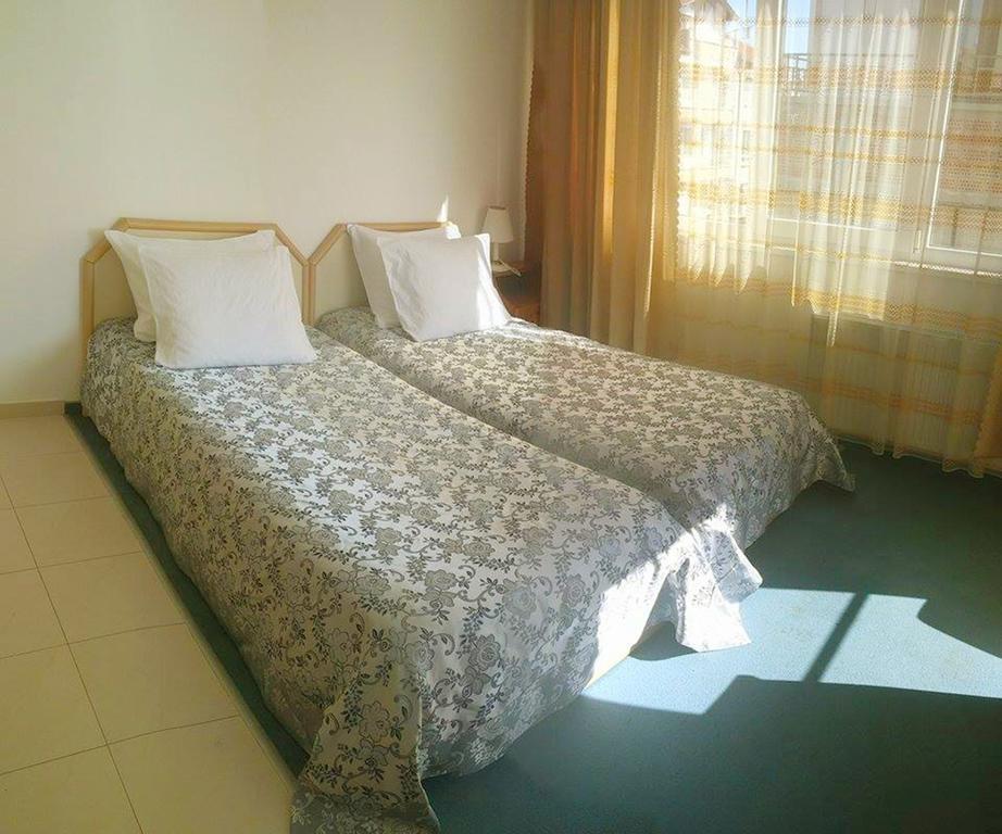 Veda Guest House Pomorie Bagian luar foto