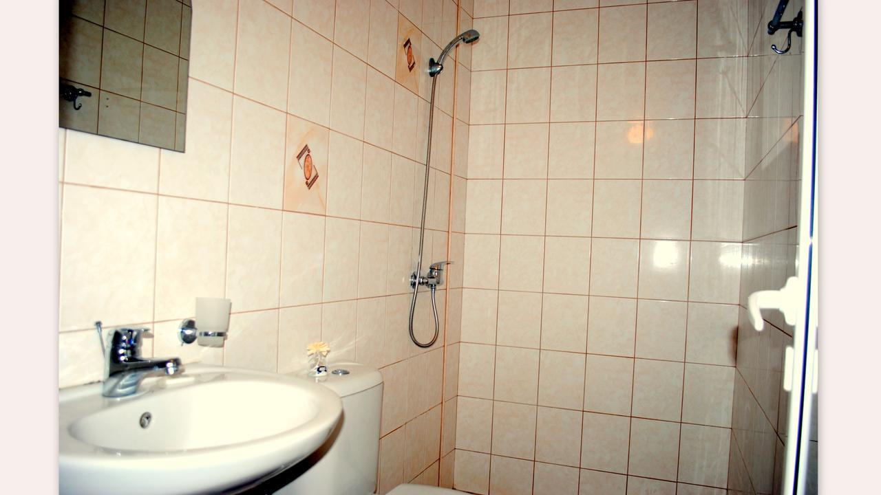 Veda Guest House Pomorie Bagian luar foto