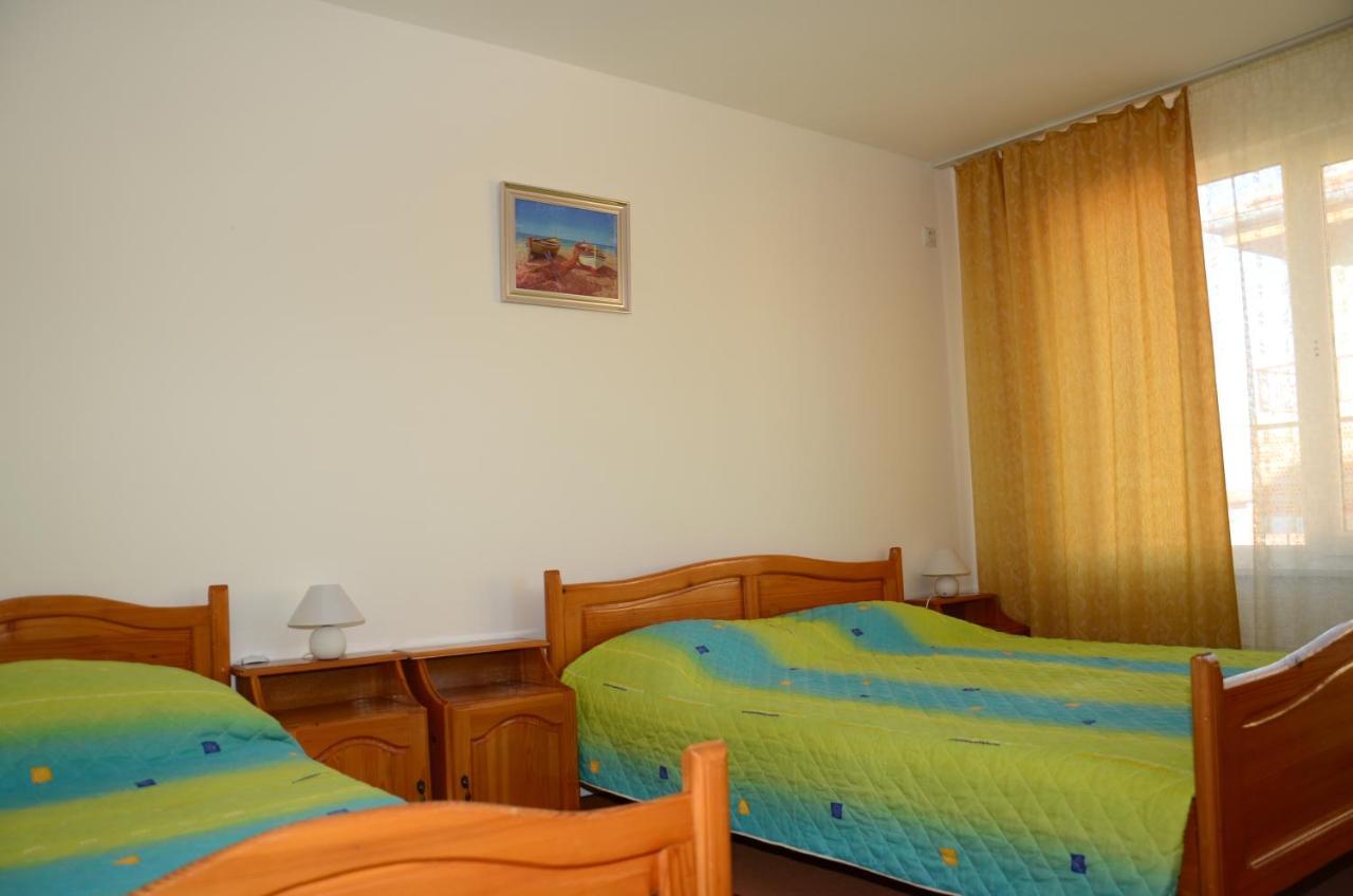 Veda Guest House Pomorie Ruang foto